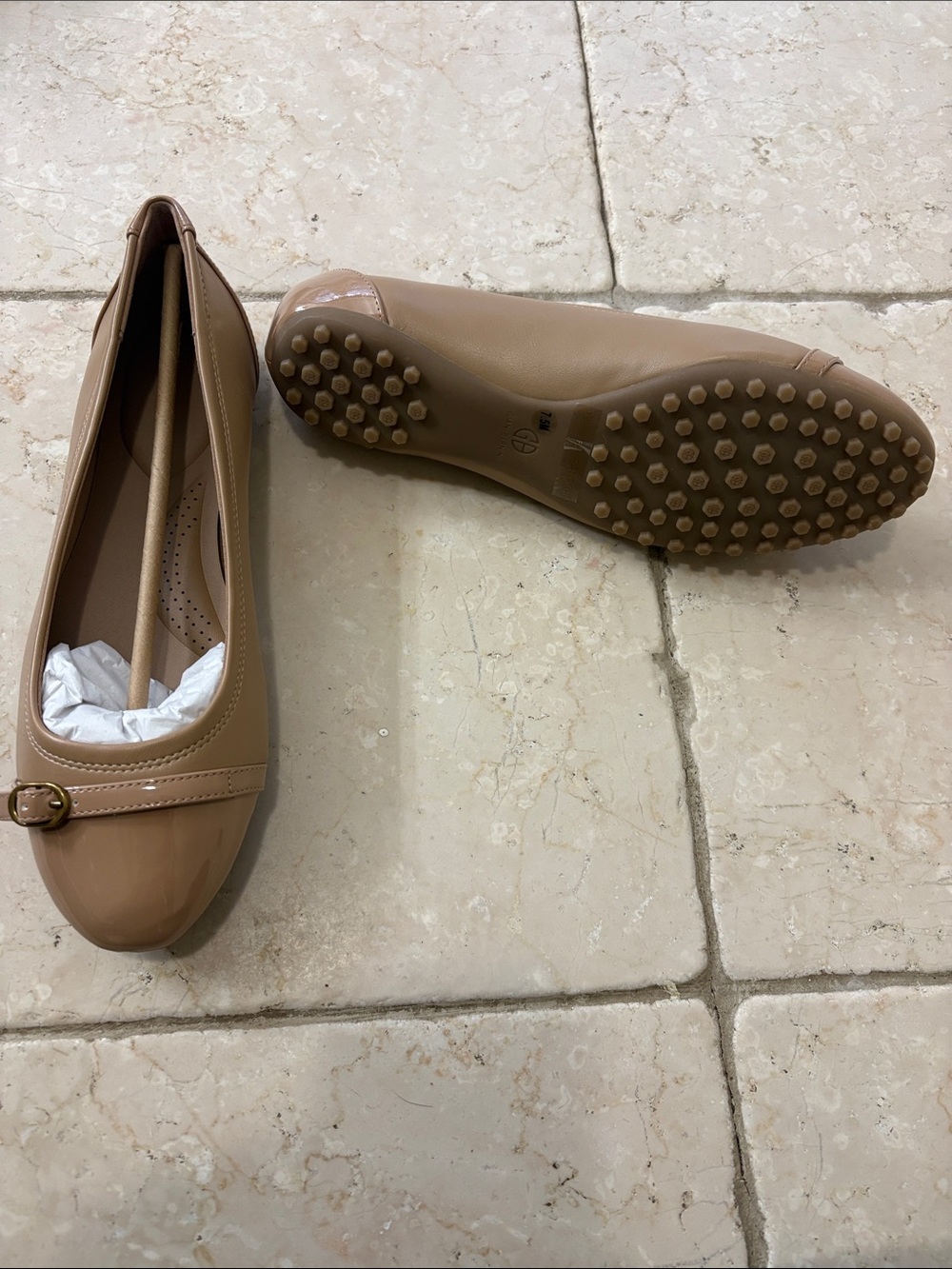Giani Bernini Nude Patent Ballet Flats with Buckle